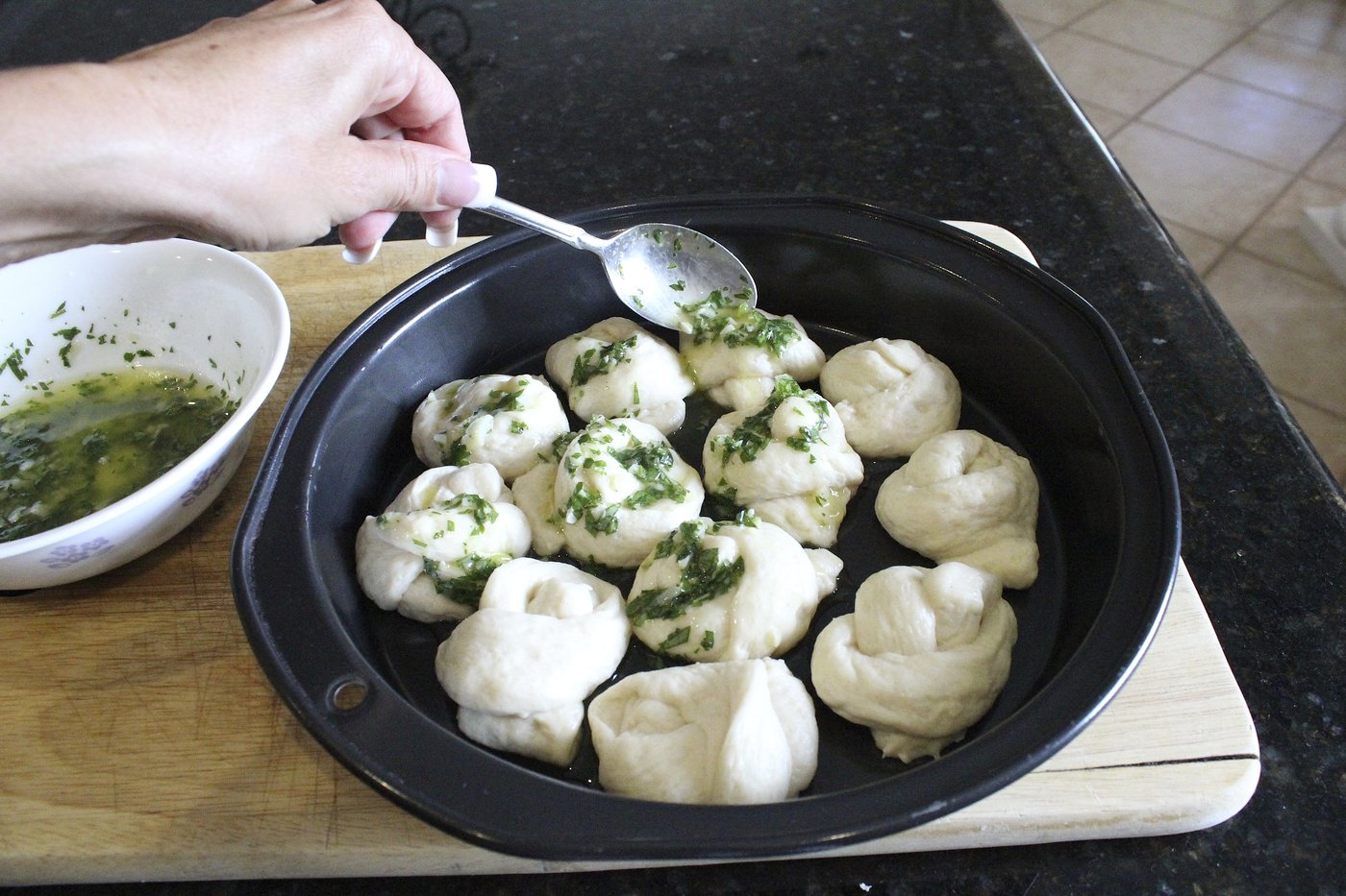 Cheesy Garlic Parmesan Knots (25 Minutes) - Image 3